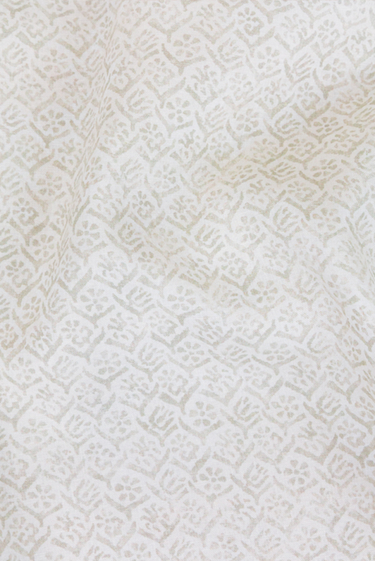 1006LI-08 | petite fleur | cream shadow